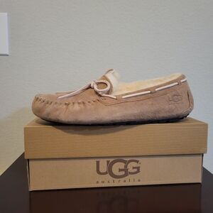 UGG Men's Suede Moccasin Slipper - Sand/Tan